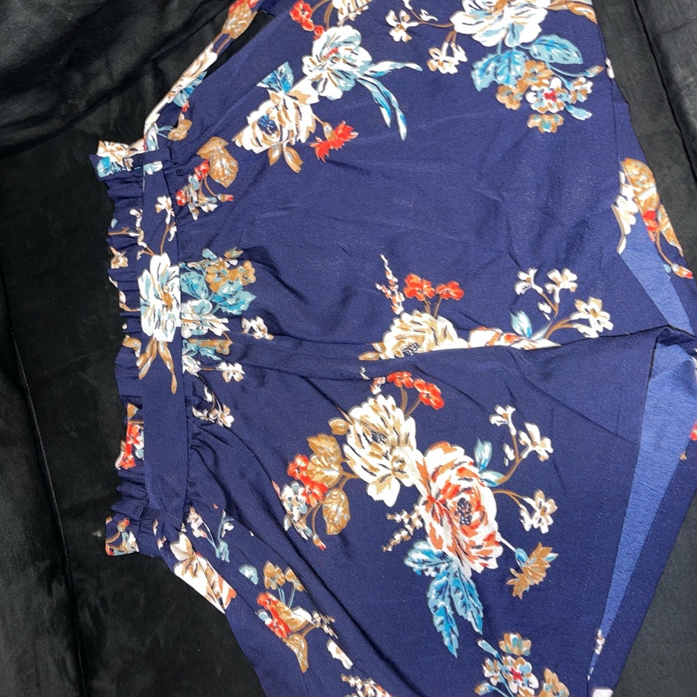 Floral Navy Women's Shorts